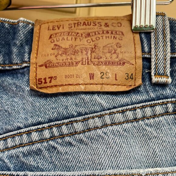 Levi’s blue long shorts, distressed, side blue streak, zip fly closure,W29L34 - Picture 2 of 12